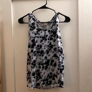 Summer tank/sleeveless blouse